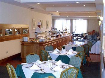 The Crown Hotel Buġibba Ngoại thất bức ảnh